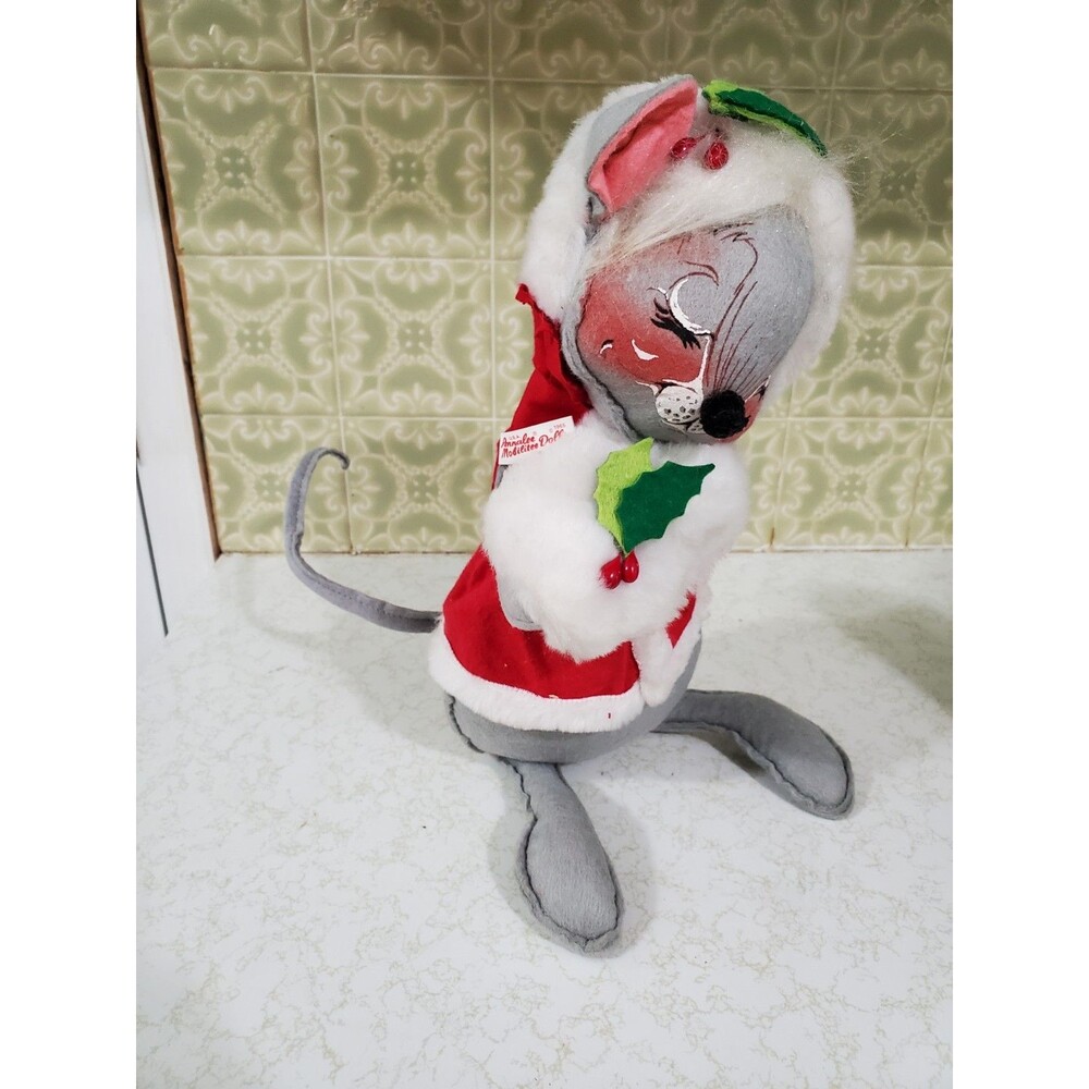 Annalee Mobilitee Doll 1965 Christmas Holiday Mouse w/ Muff 12" Santa Suit
